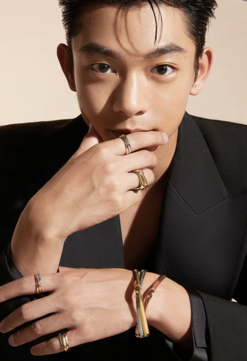 Cartier Trinity Bracelet, Cushion-shaped - Best Replica Jewelry™