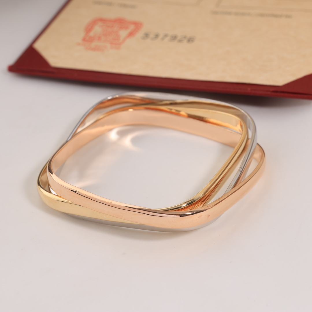 Cartier Trinity Bracelet, Cushion-shaped - Best Replica Jewelry™