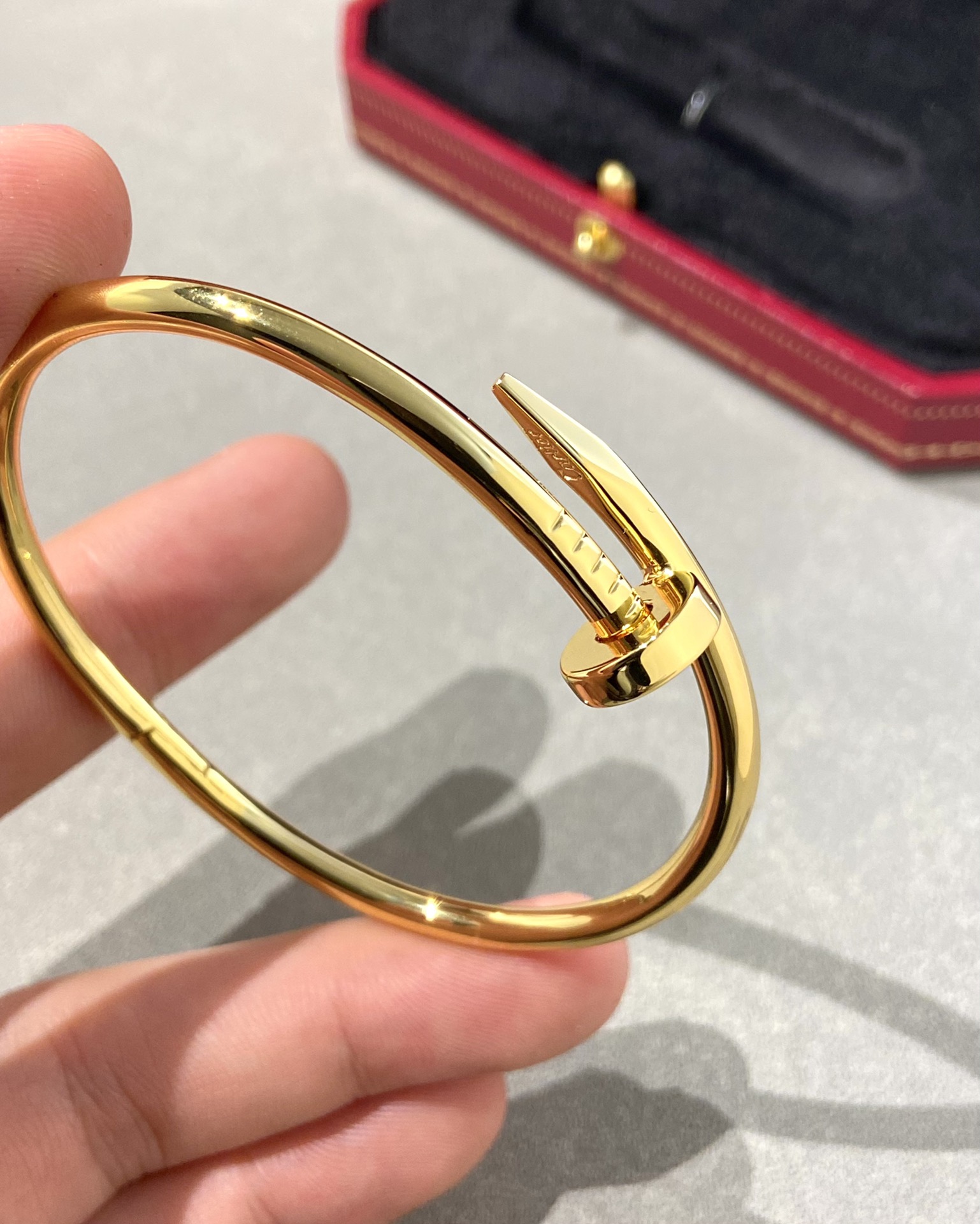 Cartier Smooth Juste un Clou Nail Bracelet - Best Replica Jewelry™