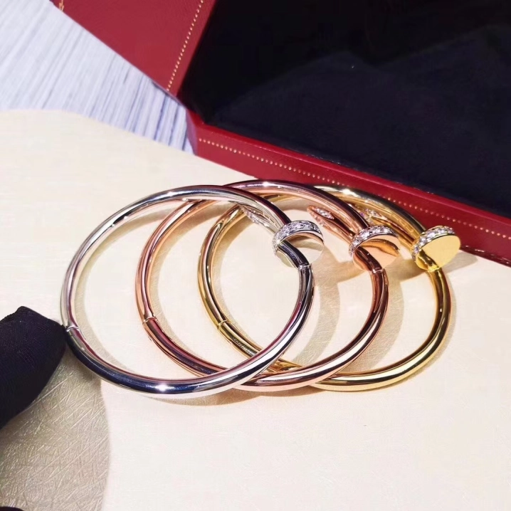 Cartier Nail Bracelet replica in 18k gold plating, Yellow Gold, Rose Gold， White Gold Three Colors Available