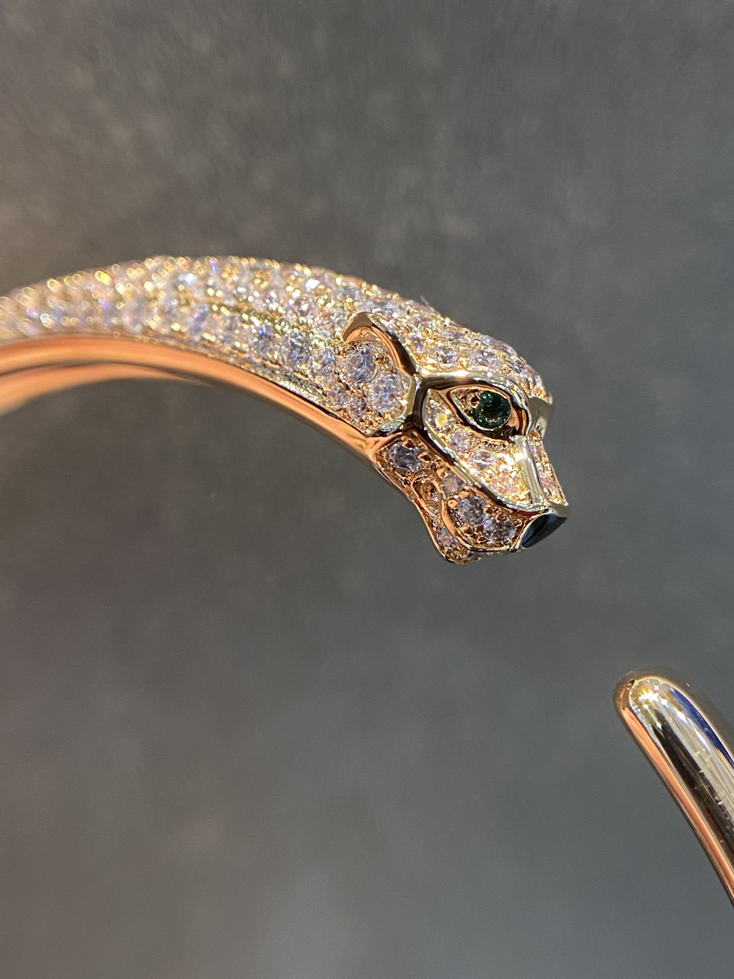 Cartier Half Diamond Panthère de Bracelet Open Cuff Bangle - Best Replica Jewelry™