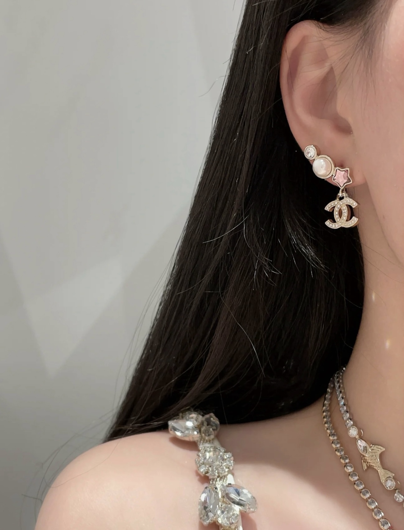 Chanel Rhinestone Pink Star Pearl CC Earrings - Best Replica Jewelry™