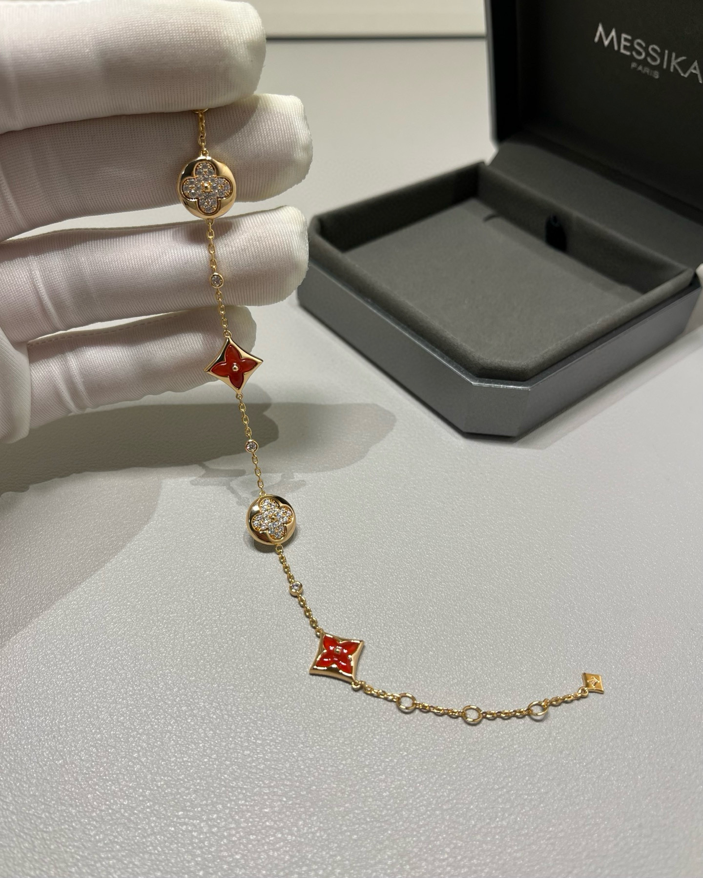 Louis Vuitton Red Color Blossom Bracelet - Best Replica Jewelry™