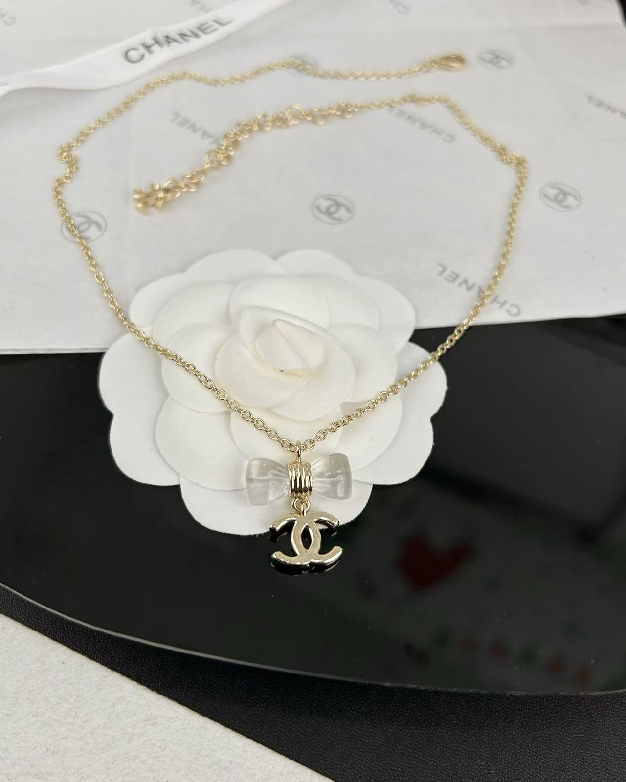 Chanel Transparent Bow CC Pendant Necklace - Best Replica Jewelry™