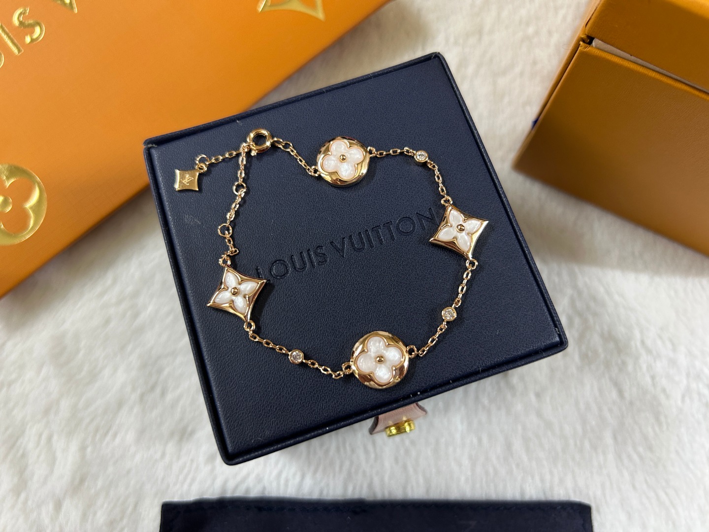 Louis Vuitton Color Blossom Star Sun Bracelet - Best Replica Jewelry™