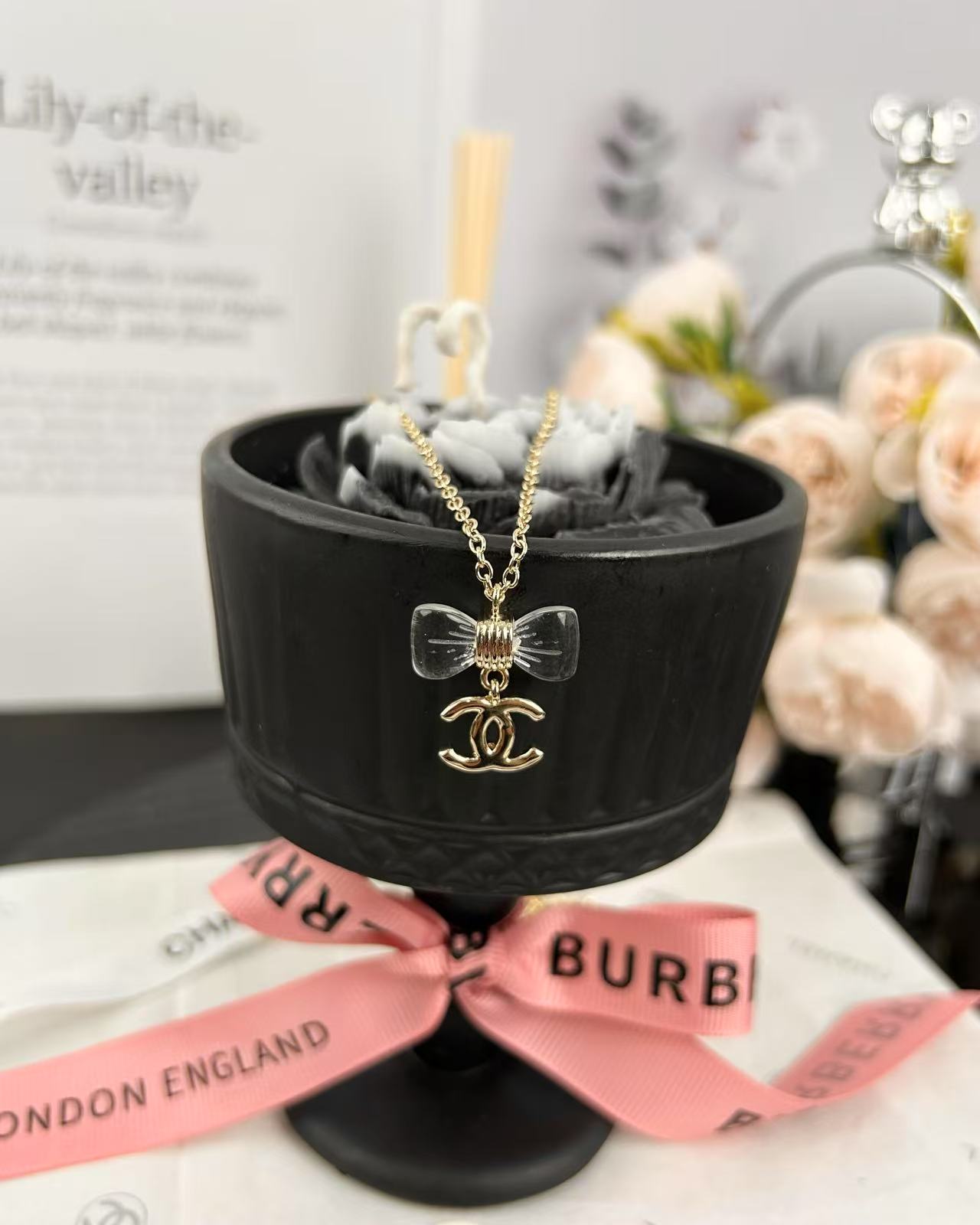 Chanel Transparent Bow CC Pendant Necklace - Best Replica Jewelry™