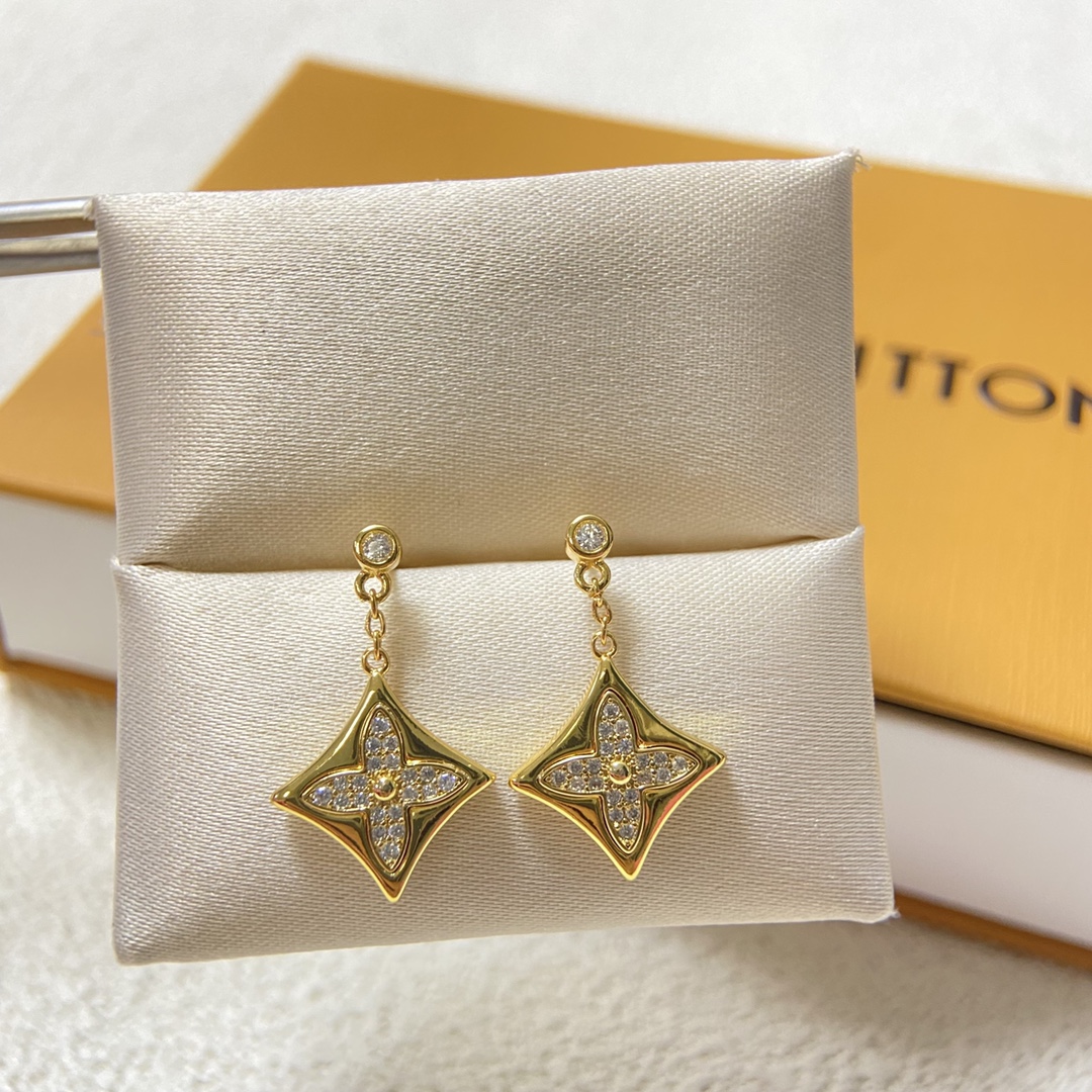 Louis Vuitton Idylle Blossom Ear Stud Earrings - Best Replica Jewelry™