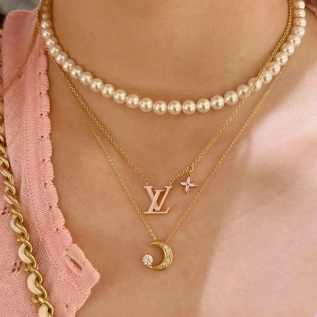 Louis Vuitton Pink LV Letters Earrings Bracelet Necklace - Best Replica Jewelry™