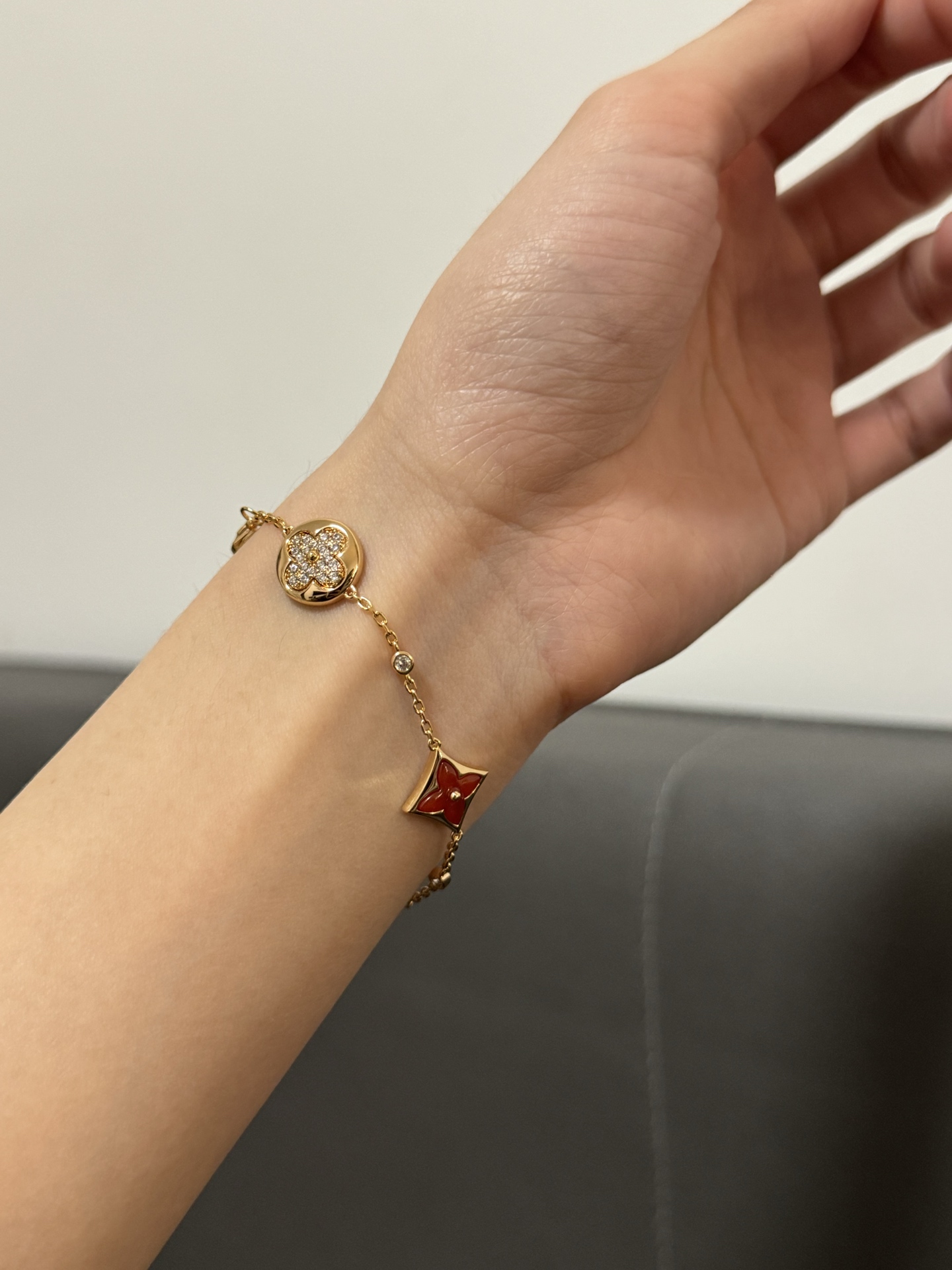Louis Vuitton Red Color Blossom Bracelet - Best Replica Jewelry™
