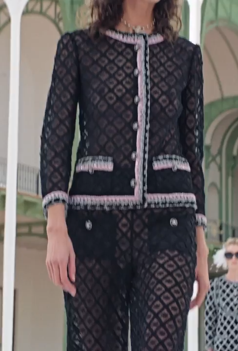 Chanel Spring-Summer 2025 Fly Bird Pearl Necklace - Best Replica Jewelry™