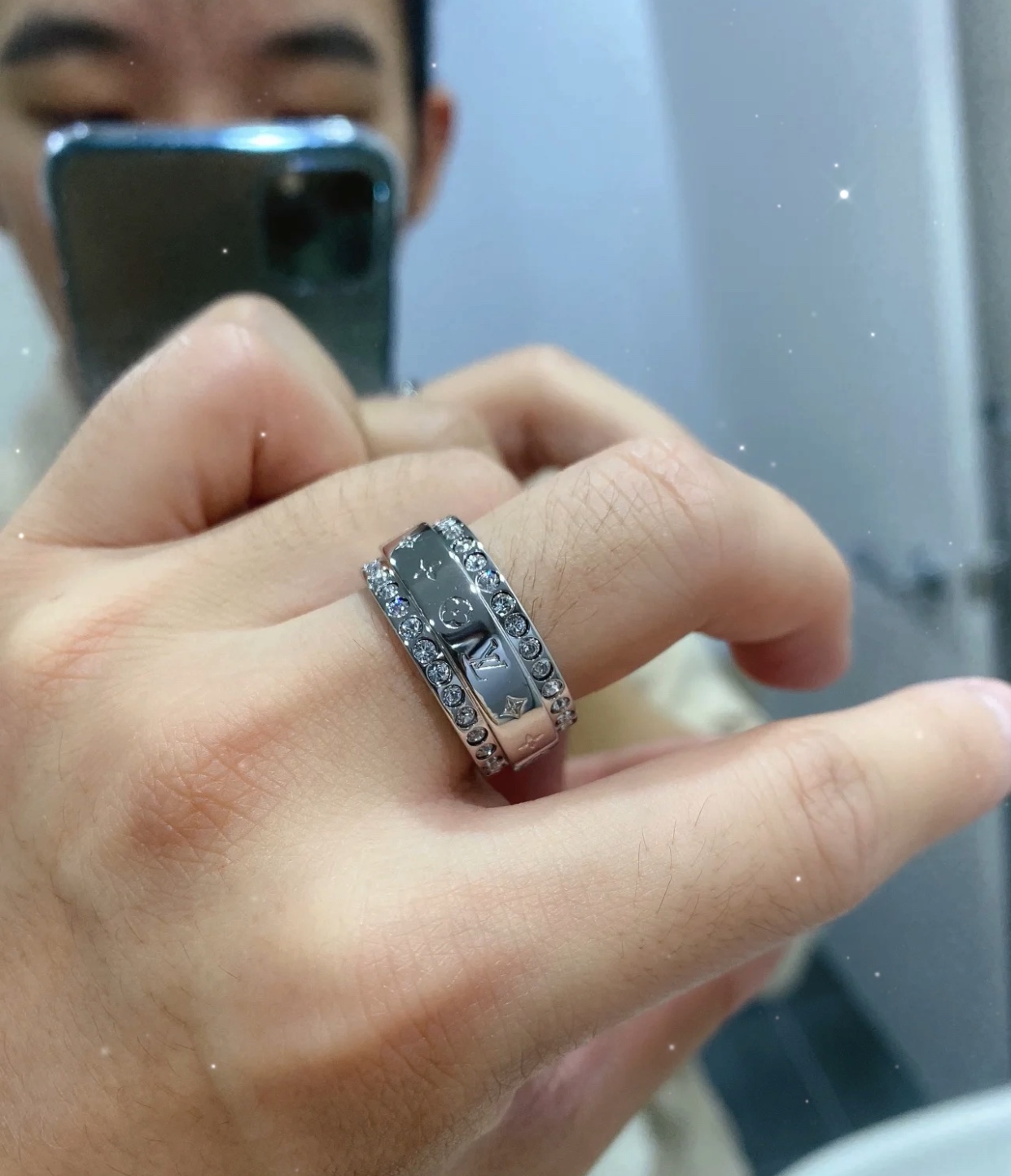 Louis Vuitton Diamond Wrap Wide Monogram Ring - Best Replica Jewelry™