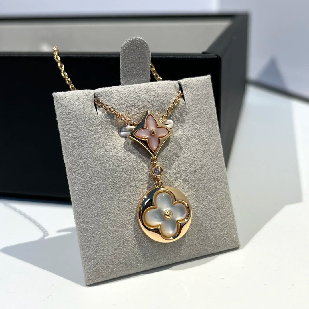 Louis Vuitton Pink Sun White Sun Pendant Necklace - Best Replica Jewelry™