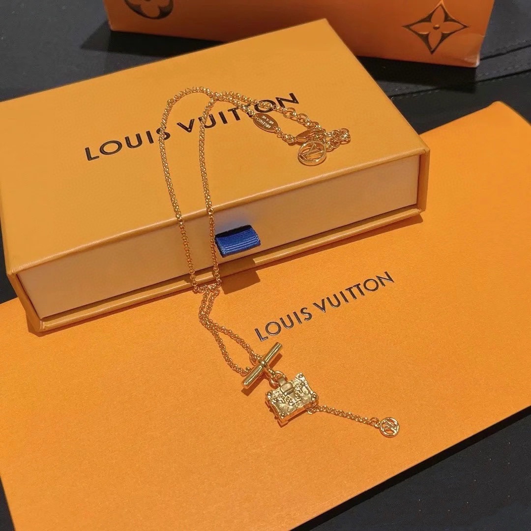 Louis Vuitton Handbag Pendant Necklace - Best Replica Jewelry™