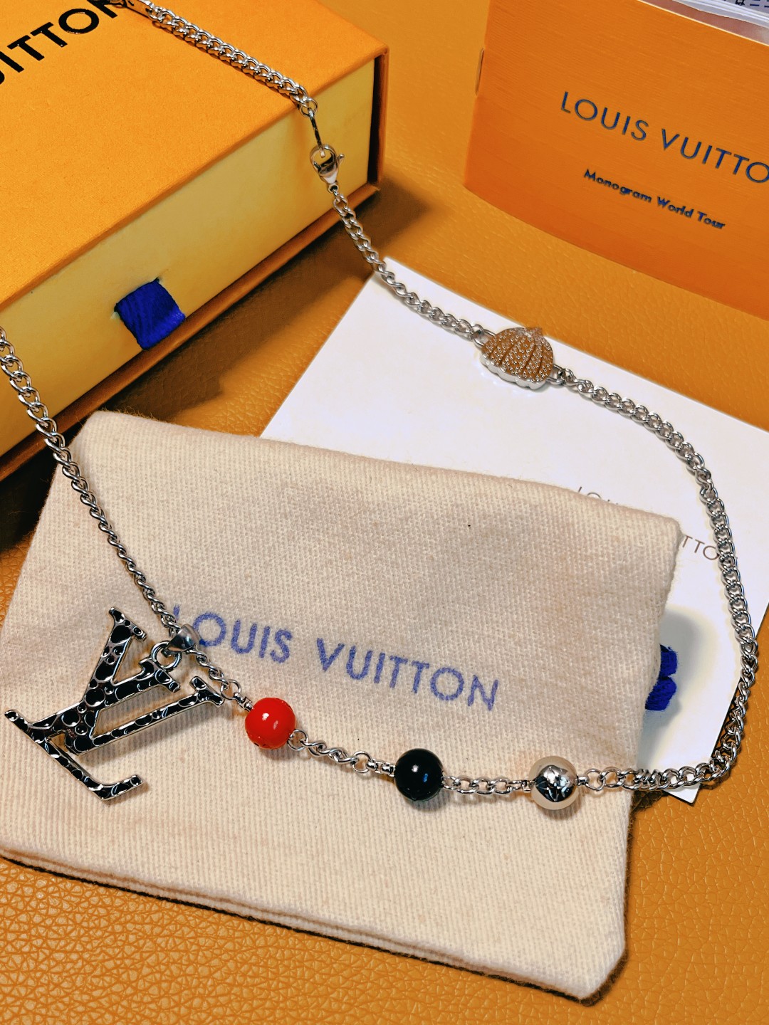 Louis Vuitton LV x YK Monogram Mens Necklace - Best Replica Jewelry™