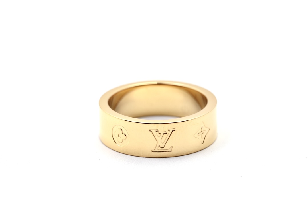 Louis Vuitton Men's Wide Band Ring - Best Replica Jewelry™