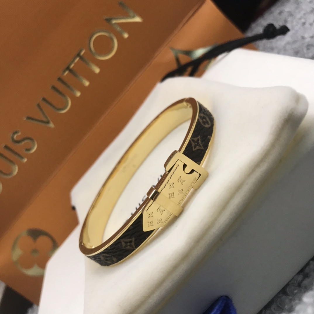 Louis Vuitton Leather Couple Bangle Bracelet - Best Replica Jewelry™