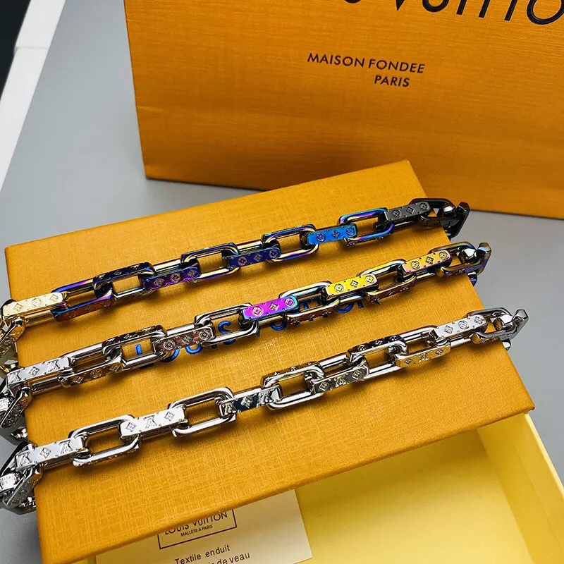 Louis Vuitton Hot Sale Chunky Chain Monogram Men Bracelet - Best Replica Jewelry™