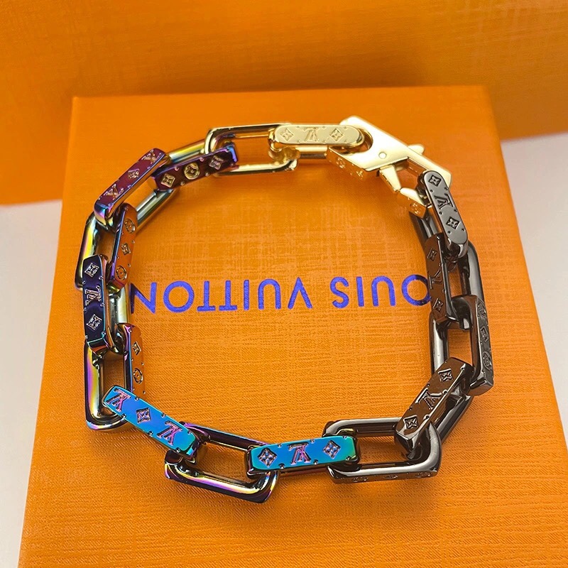 Louis Vuitton Hot Sale Chunky Chain Monogram Men Bracelet - Best Replica Jewelry™