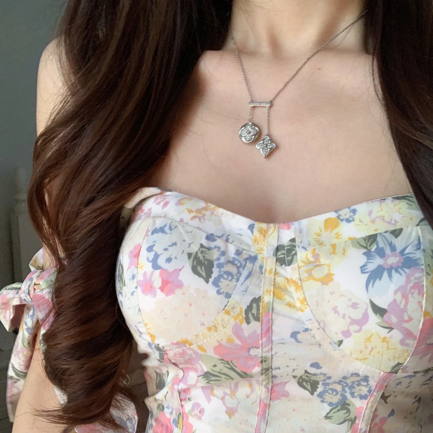 Louis Vuitton Sun Star Tassel Pendant Necklace - Best Replica Jewelry™