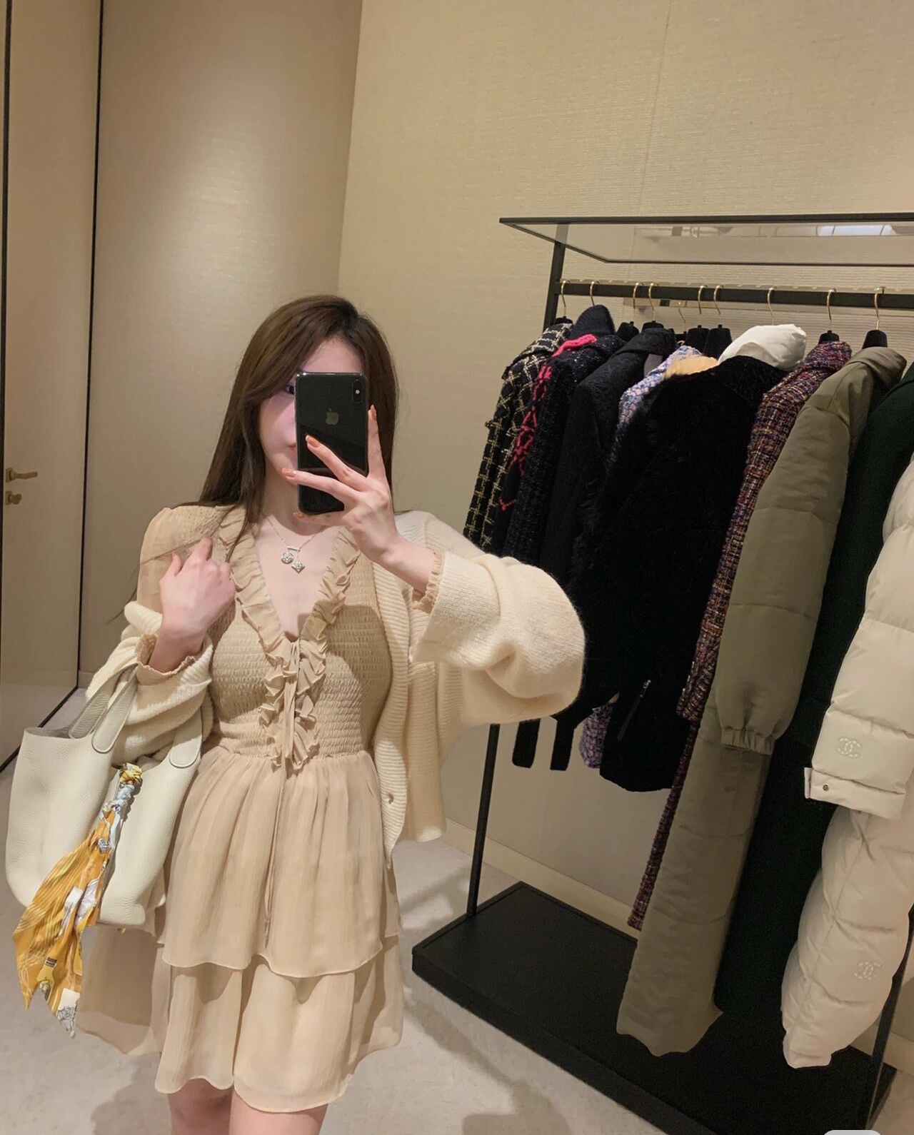 Louis Vuitton Sun Star Tassel Pendant Necklace - Best Replica Jewelry™