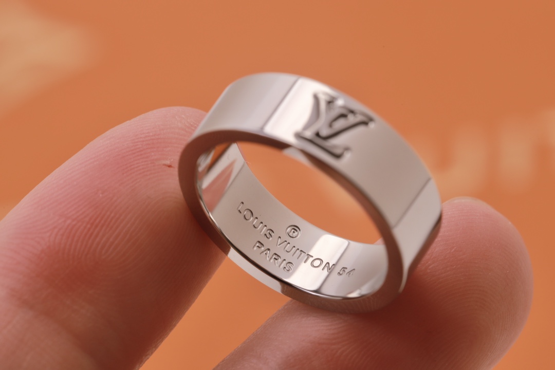 Louis Vuitton Men's Wide Band Ring - Best Replica Jewelry™