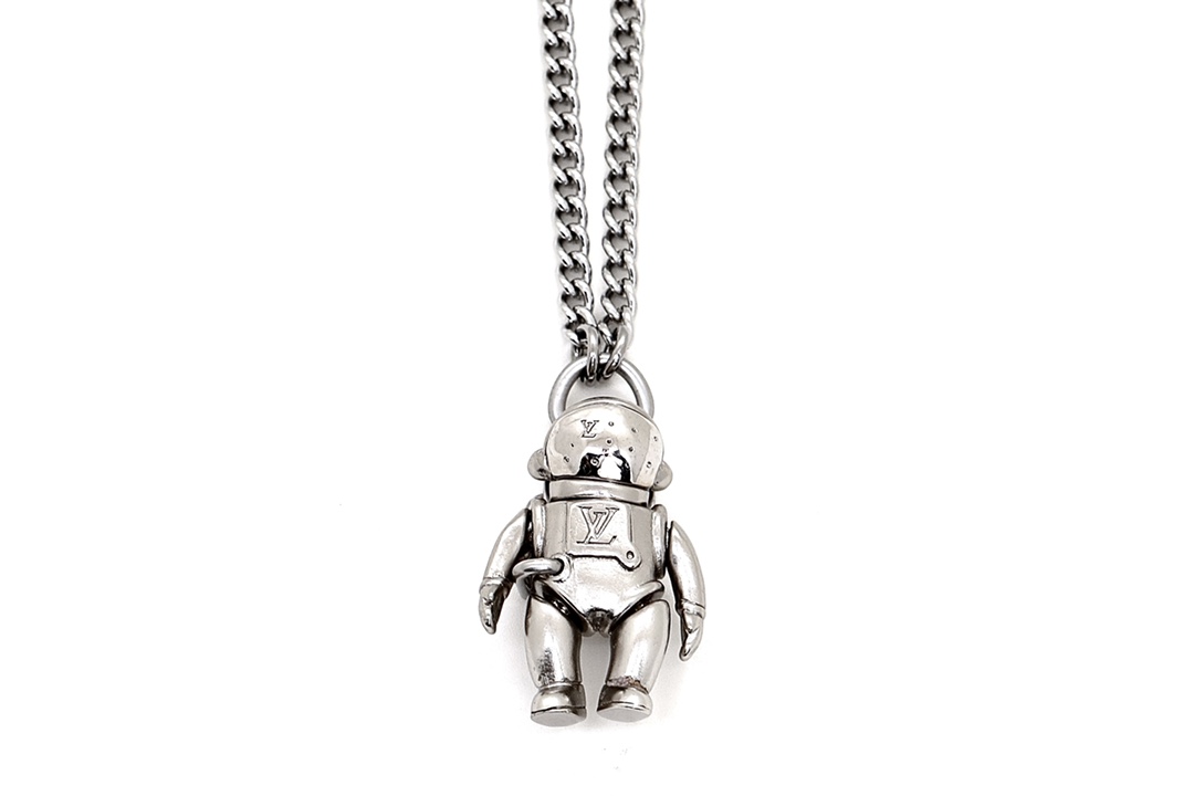 Louis Vuitton LV Galaxy Astronaut Necklace - Best Replica Jewelry™