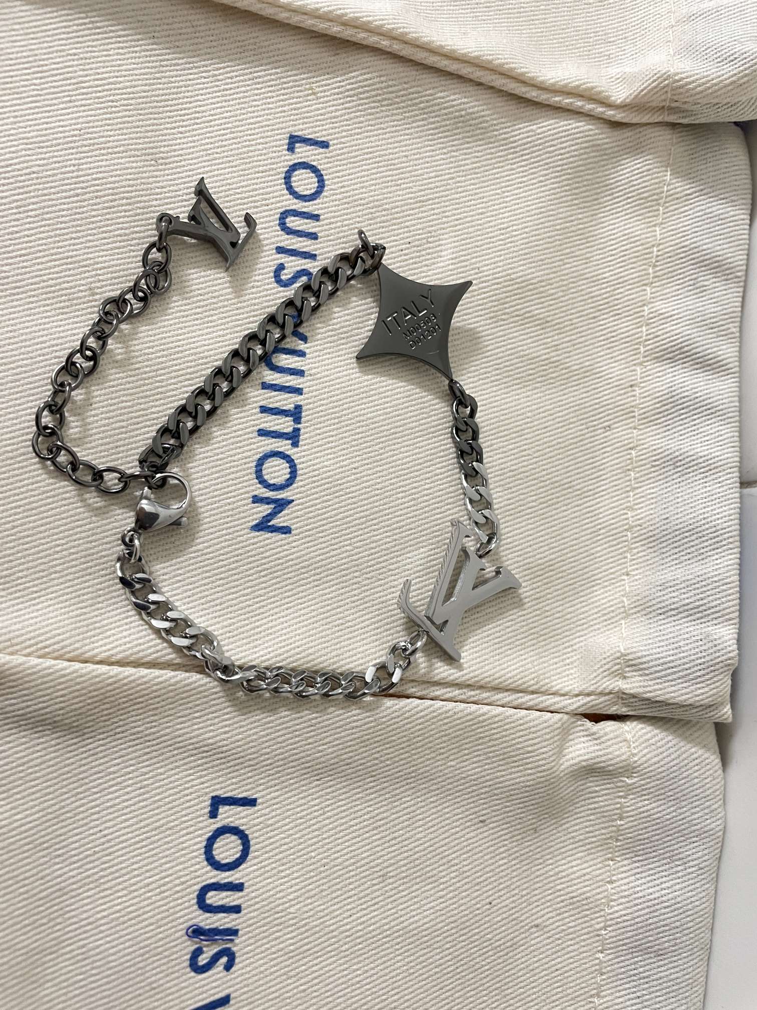 Louis Vuitton Silver Black Gold Mixed Metal Color Unisex Bracelet - Best Replica Jewelry™