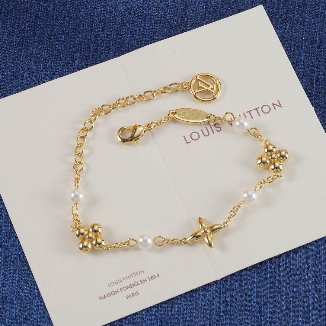 Louis Vuitton Floating Pearl LV Bracelet and Necklace - Best Replica Jewelry™