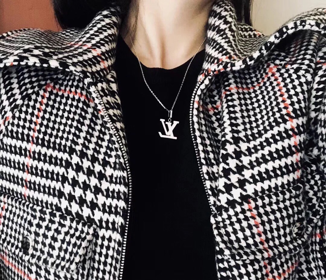 Louis Vuitton Full Diamond Paved LV Pendant Necklace - Best Replica Jewelry™