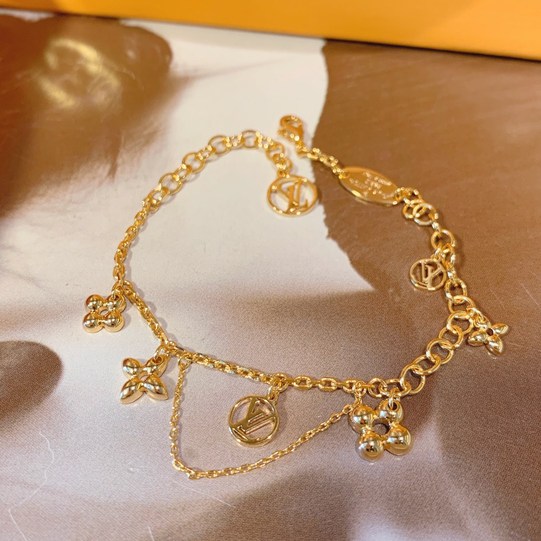 Louis Vuitton Chain with Charms Bracelet - Best Replica Jewelry™