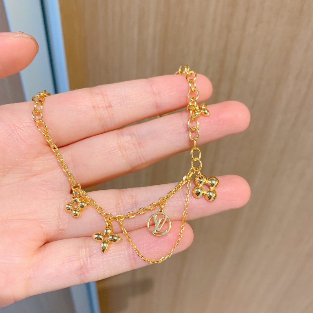 Louis Vuitton Chain with Charms Bracelet - Best Replica Jewelry™