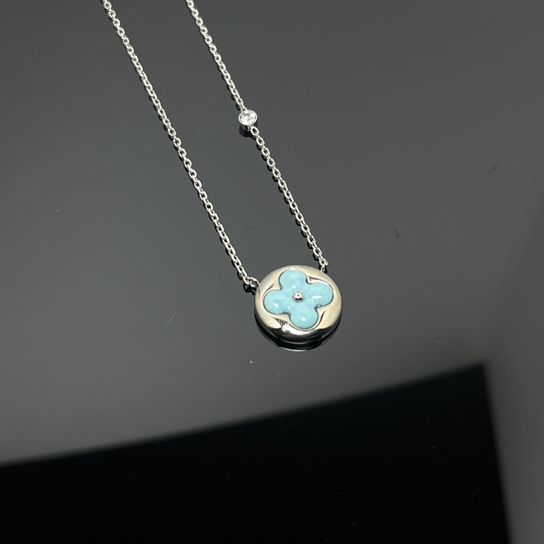 Louis Vuitton Blue Amazonite Sun Blossom Pendant Necklace - Best Replica Jewelry™