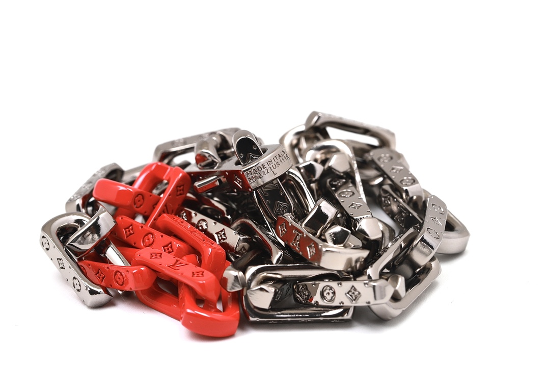 Louis Vuitton Silver Mixed Orange Monogram Chain Necklace - Best Replica Jewelry™