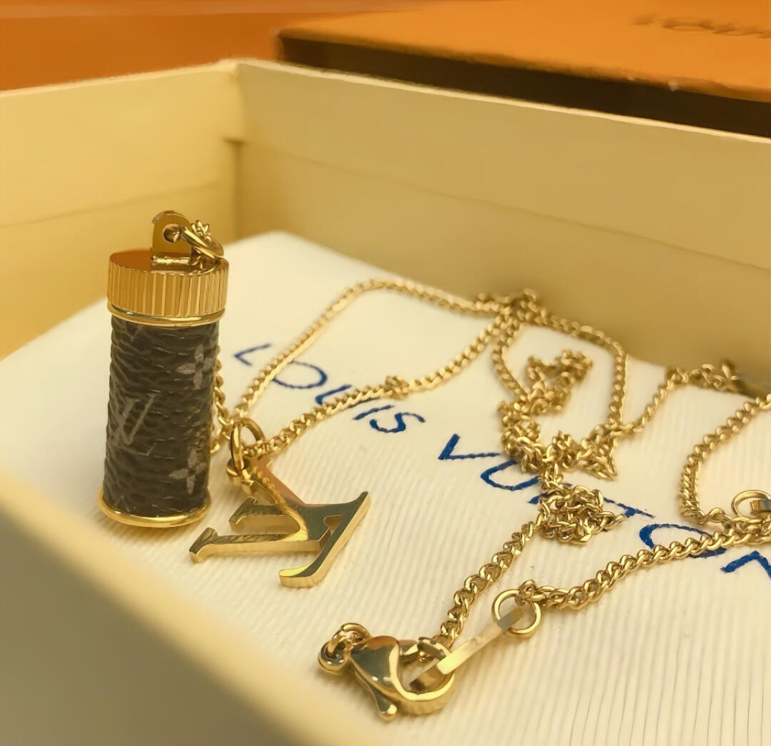 Louis Vuitton Perfume Bottle Necklace - Best Replica Jewelry™