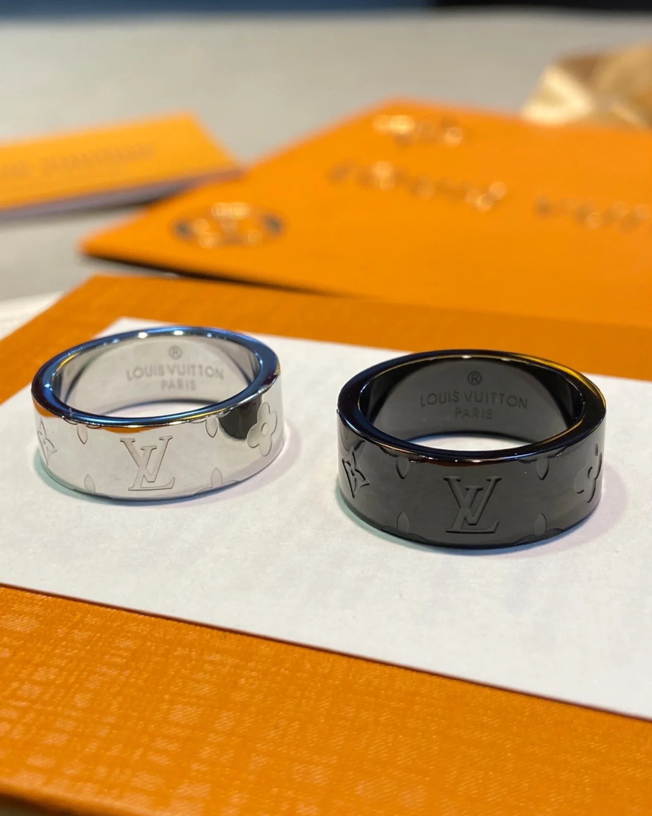 Louis Vuitton Debossed Monogram Men's Ring - Best Replica Jewelry™