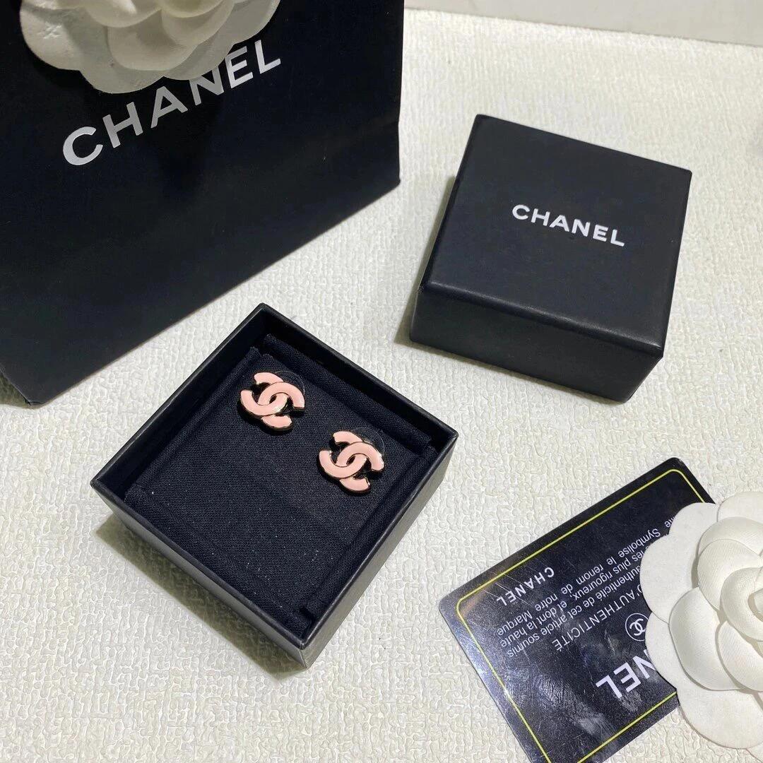 Chanel Pink Enamel CC Earrings - Best Replica Jewelry™