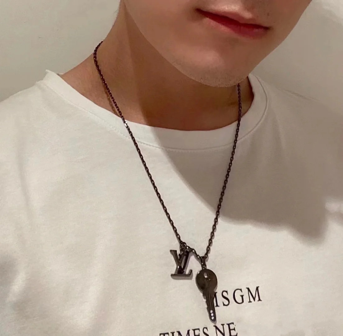 Louis Vuitton LV Monogram and Key Pendant Necklace - Best Replica Jewelry™