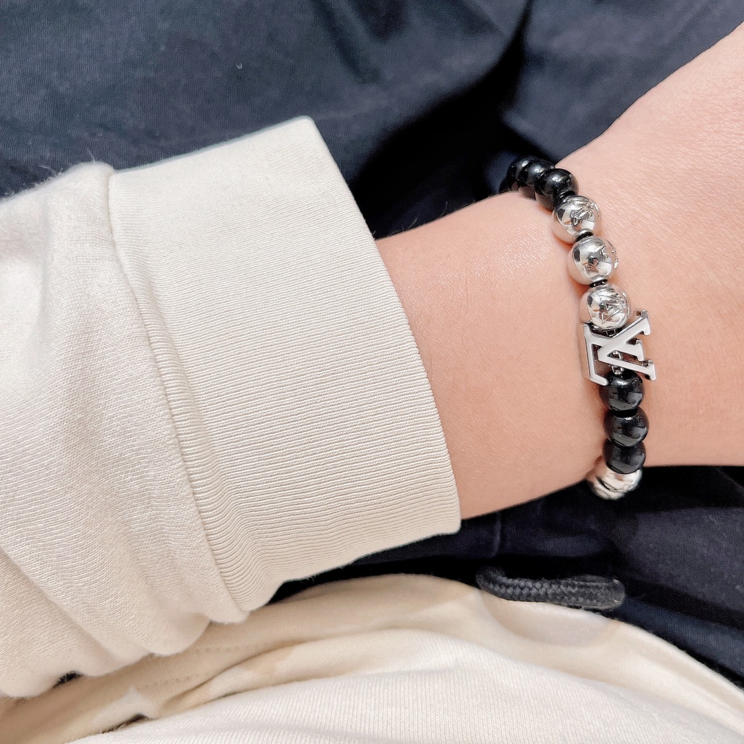Louis Vuitton Pullable Black and Silver Monogram Beads Bracelet - Best Replica Jewelry™