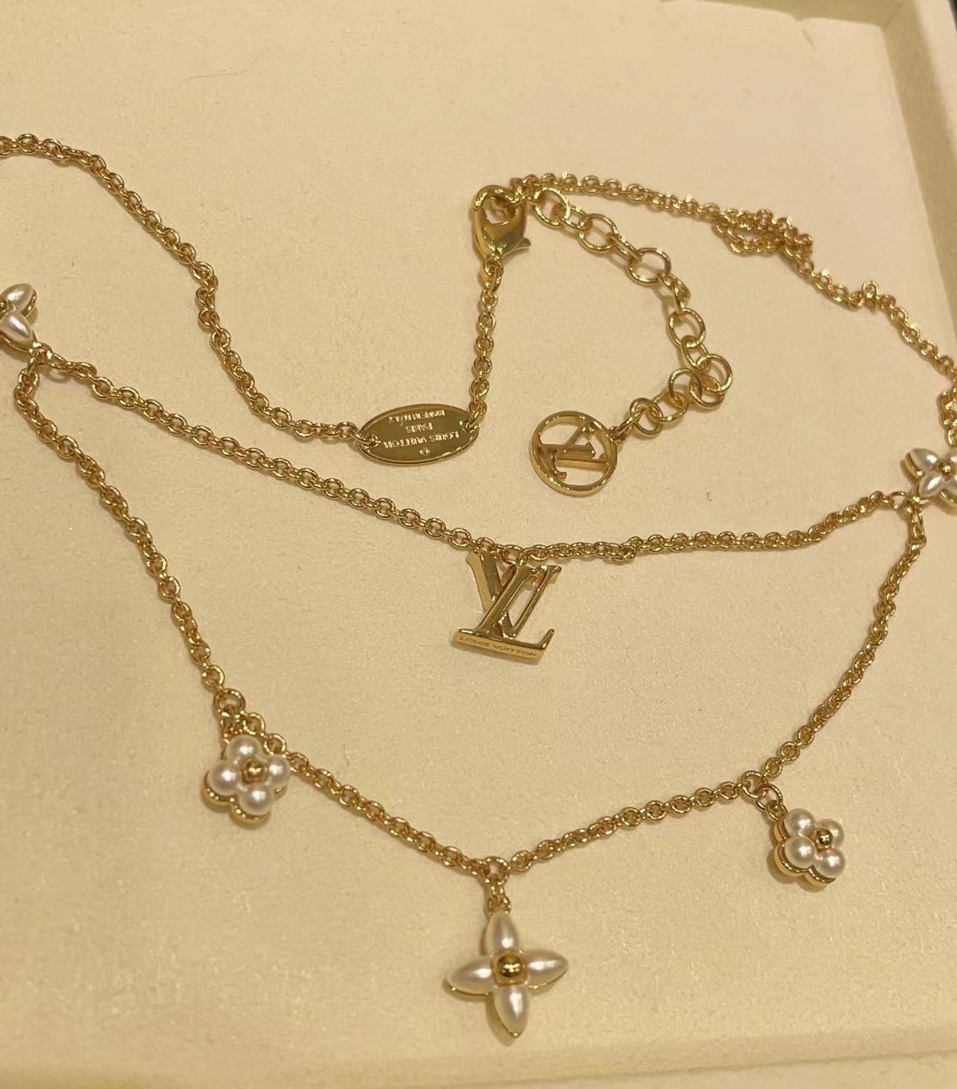 Louis Vuitton Layered Floragram Necklace - Best Replica Jewelry™