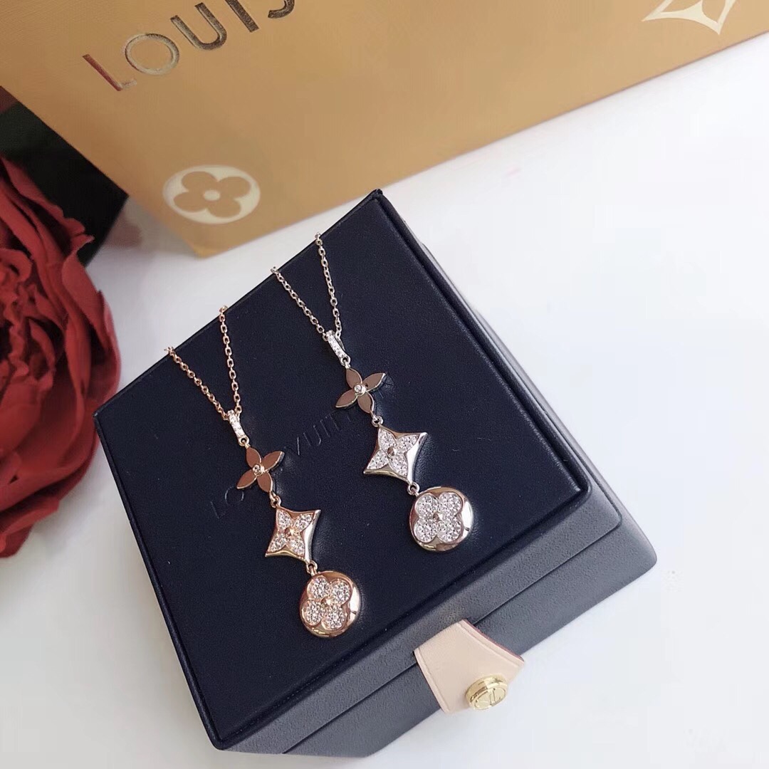 Louis Vuitton Full Diamond Star Sun Blossom Pendant Necklace 3 Motifs - Best Replica Jewelry™