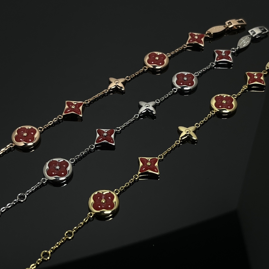 Louis Vuitton 5 Motifs Red Carnelian Star Sun Blossom Bracelet - Best Replica Jewelry™
