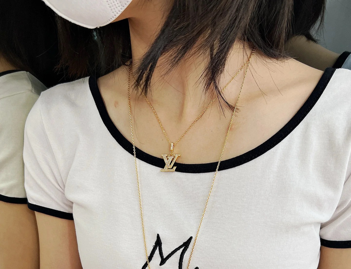 Louis Vuitton Full Diamond Paved LV Pendant Necklace - Best Replica Jewelry™