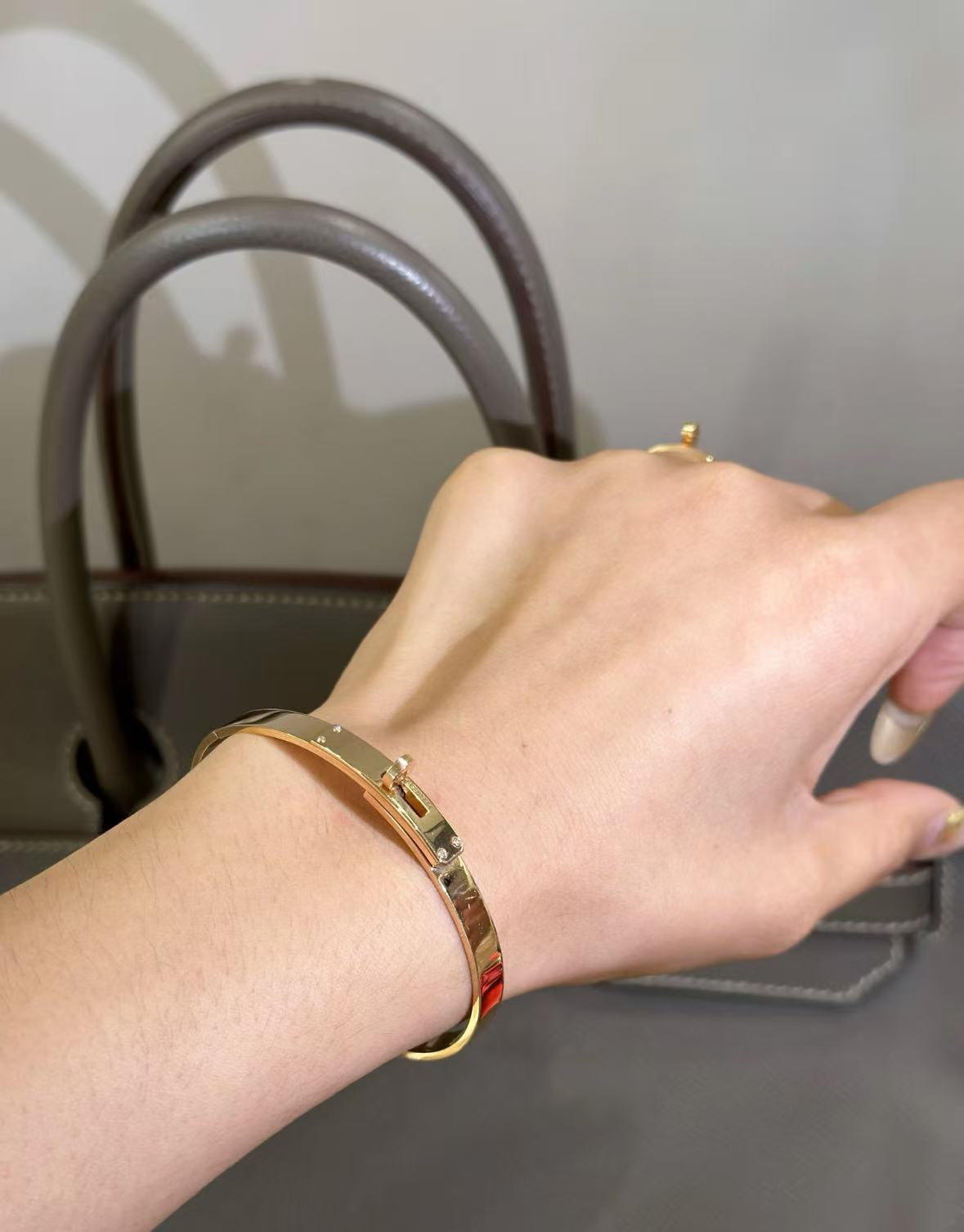 Hermes Minimalist Bangle Bracelet - Best Replica Jewelry™