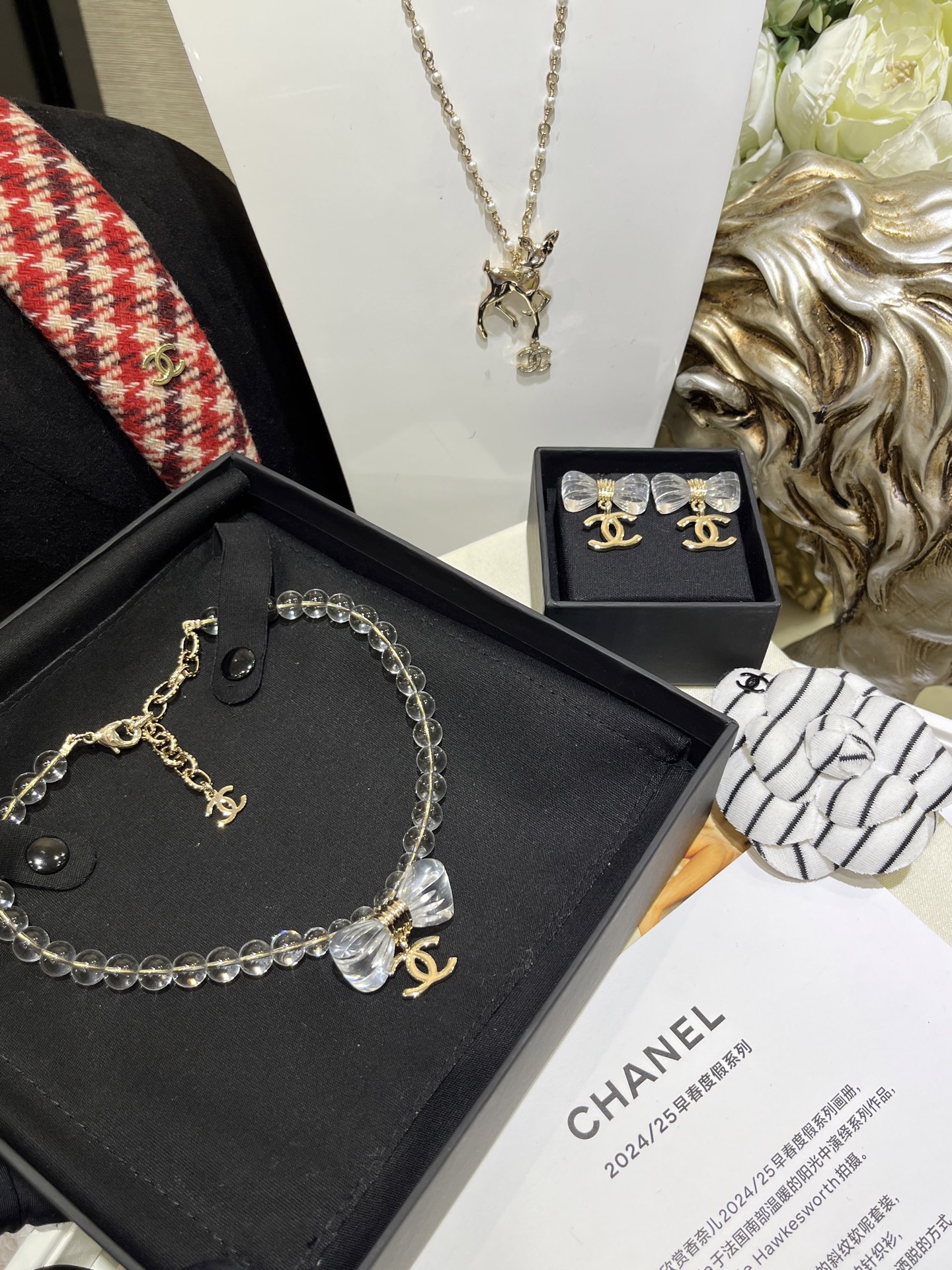 Chanel Transparent Beads Bow Knot CC Pendant Necklace - Best Replica Jewelry™