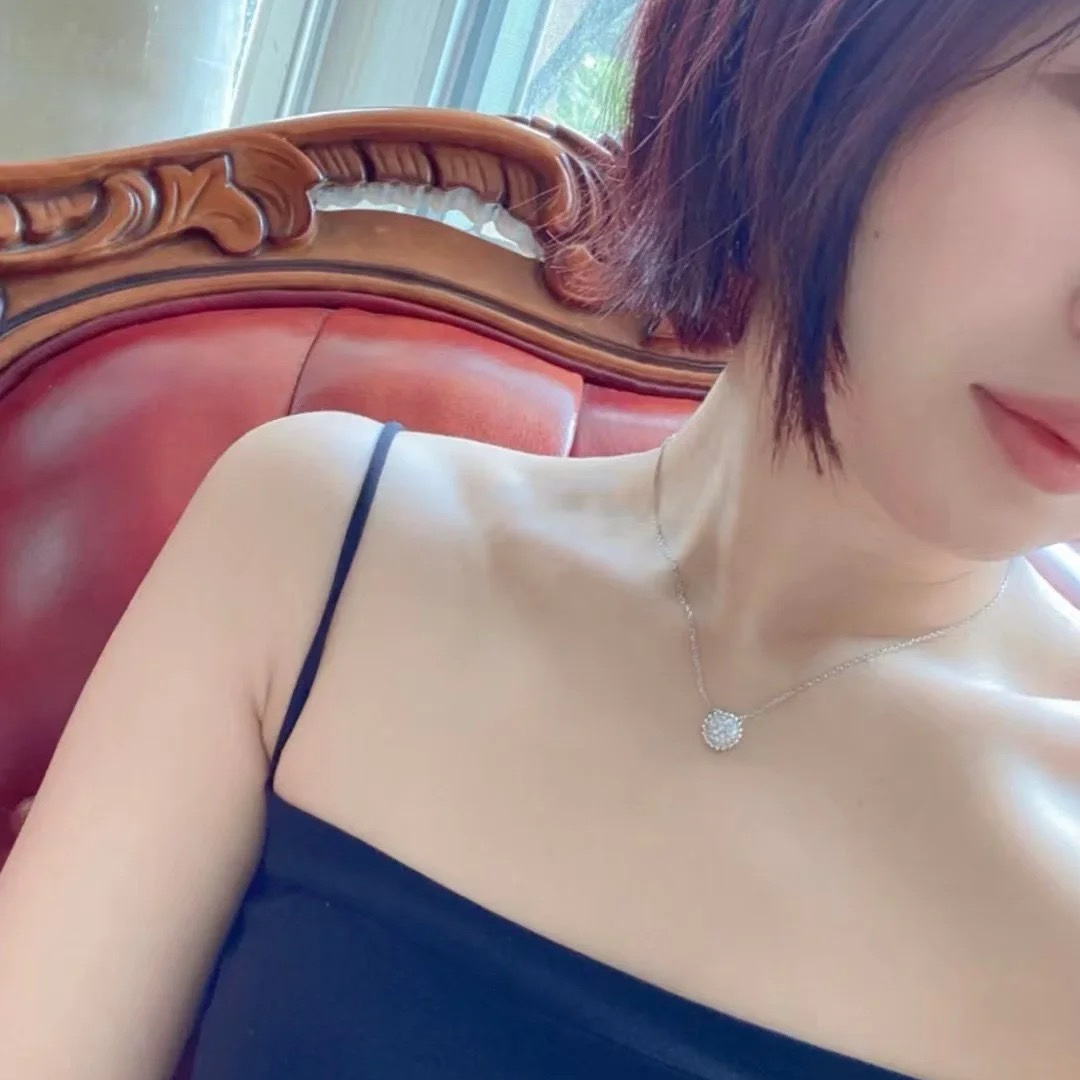 VCA Perlee Diamond Pendant Necklace - Best Replica Jewelry™