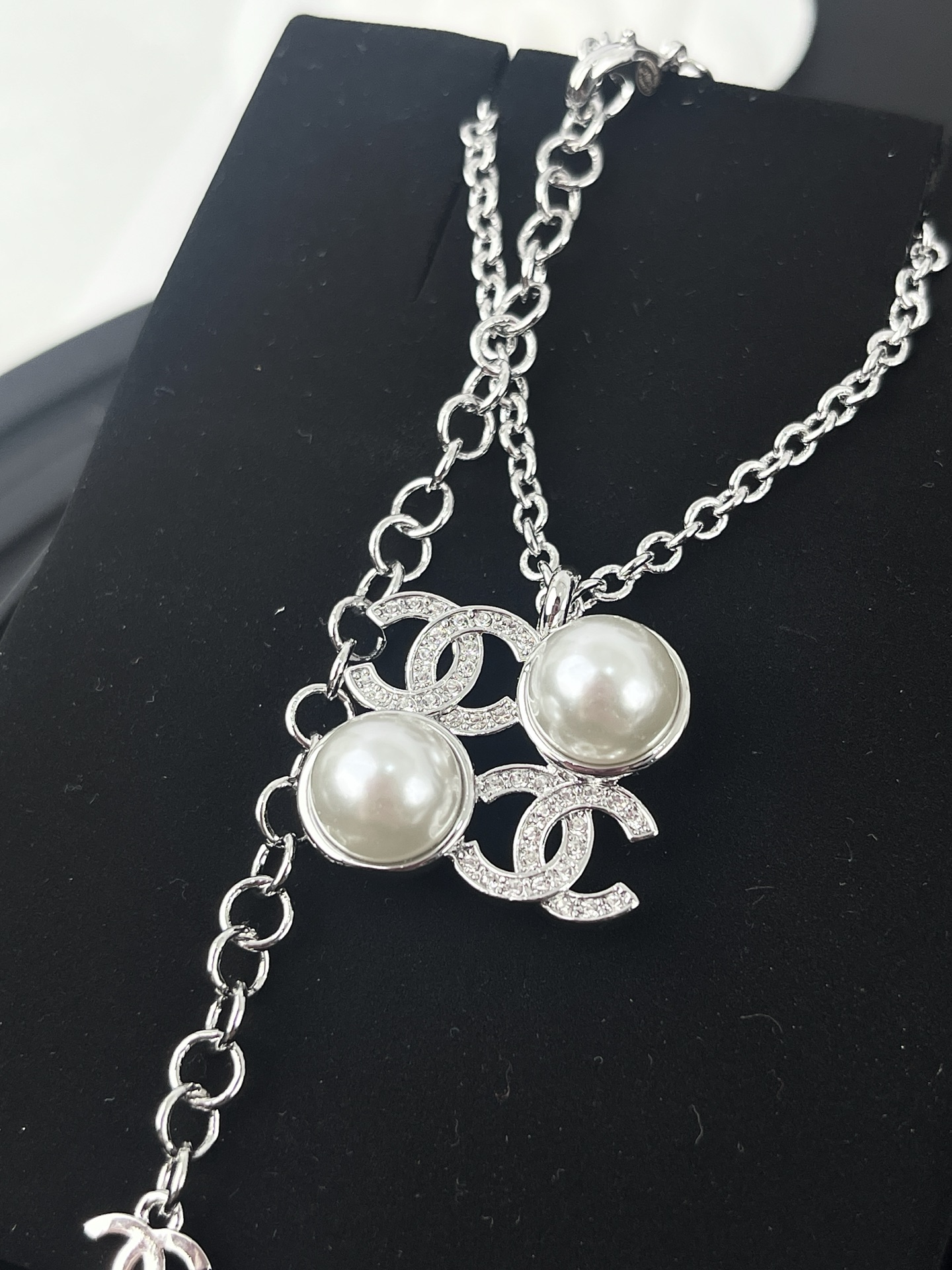Chanel Silver Square Coco & Pearls Pendant Necklace - Best Replica Jewelry™