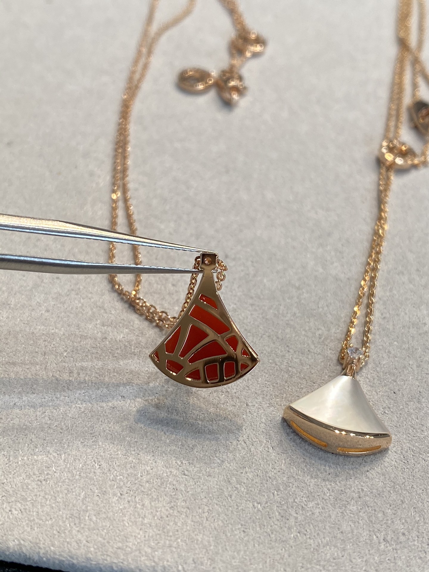 Bvlgari Divas' Dream Rose Gold Necklace - Best Replica Jewelry™