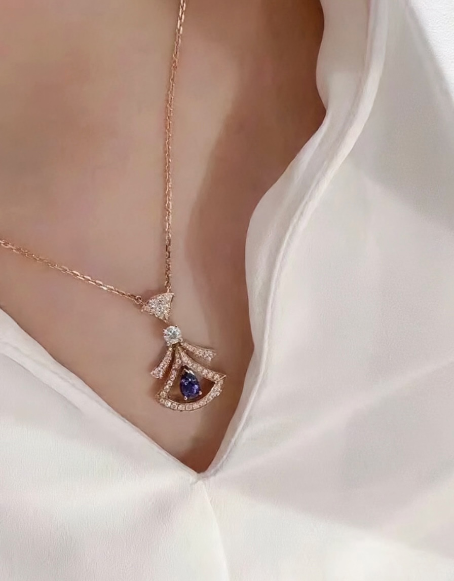 Bvlgari Divas' Dream Necklace - Best Replica Jewelry™