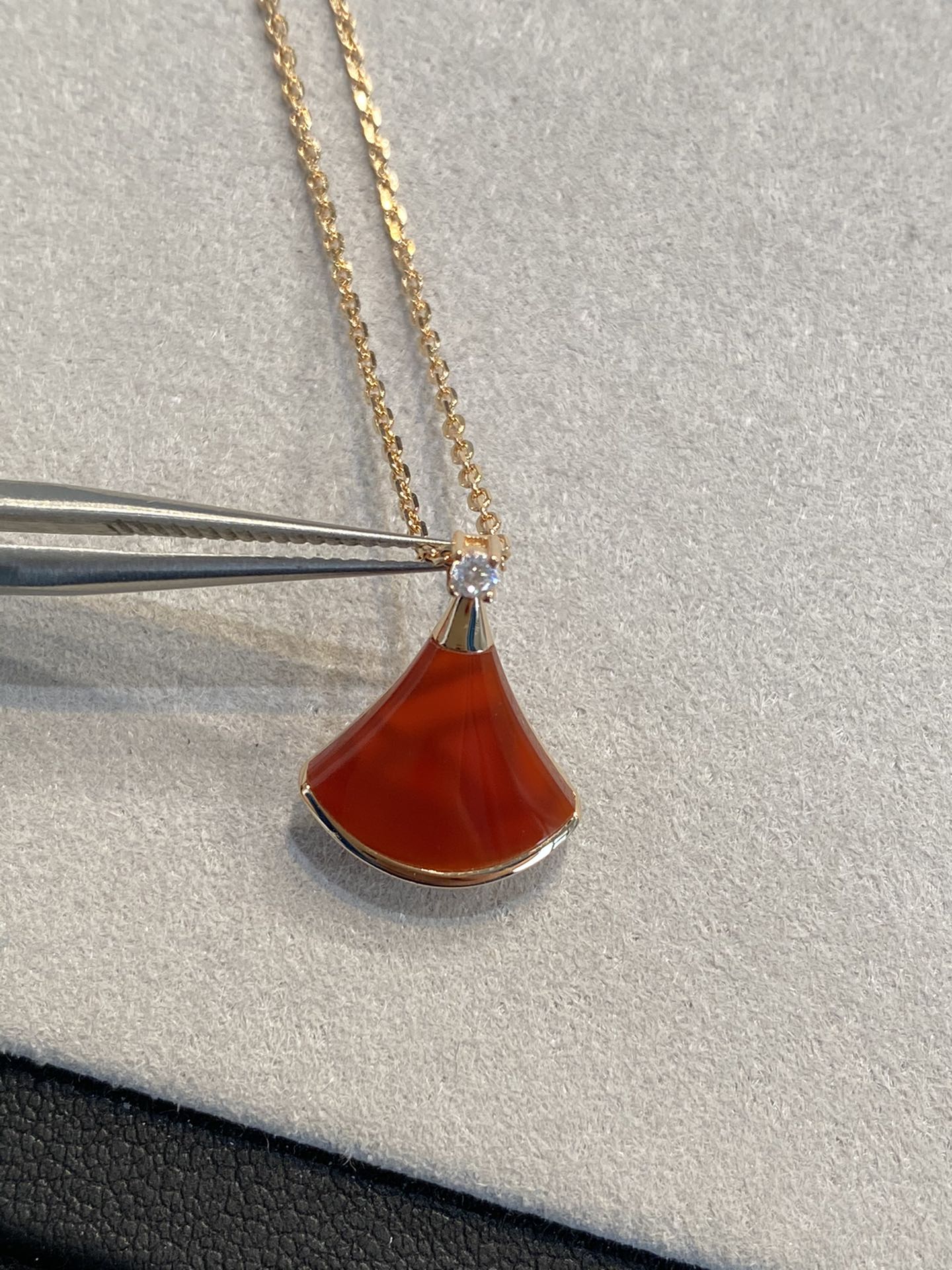 Bvlgari Divas' Dream Rose Gold Necklace - Best Replica Jewelry™