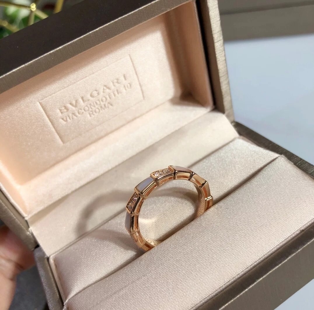 Bvlgari Rose Gold White Mother of Pearl Serpenti Viper Ring - Best Replica Jewelry™